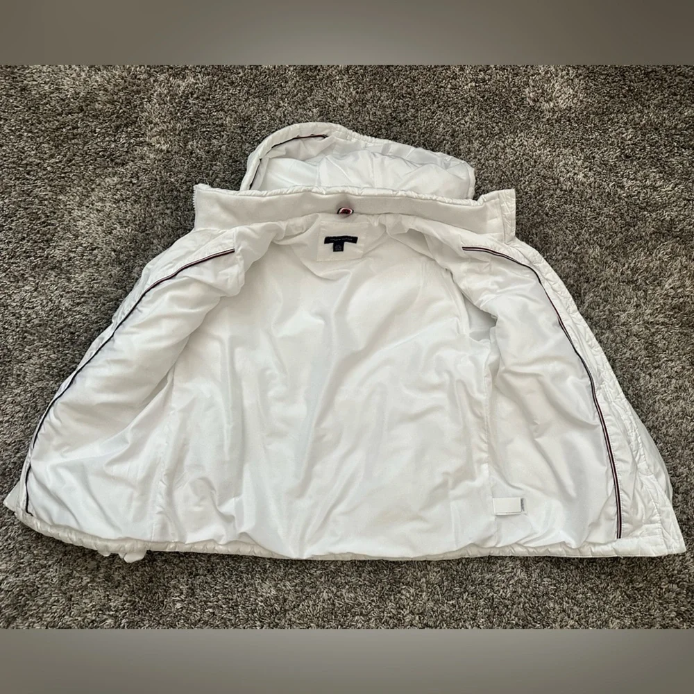 Tommy Hilfiger kids white puff Jacket